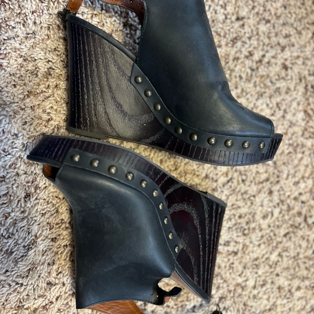 Lucky Brand Size 10Booties